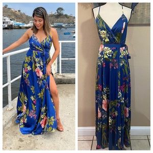NWOT The Lulus Still the One Blue Floral Print Satin Maxi Dress